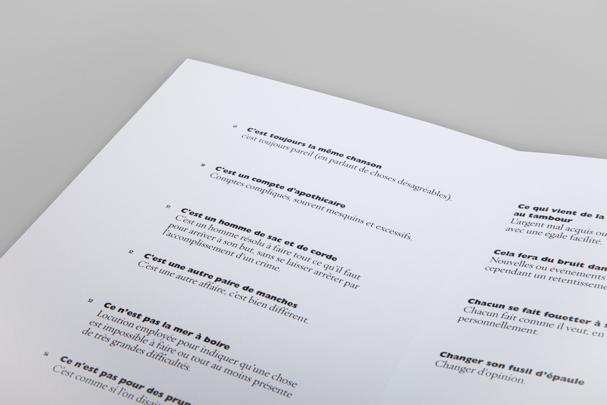 Details de la mise en page du livre d'expressions francaises, design graphique Jean-charles Abrial 